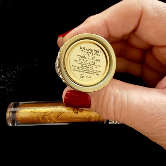 New! Set of 2- Dolly Parton’s Heaven’s Kiss Red Lipstick & Gold Dust Gloss. - Picture 3 of 6